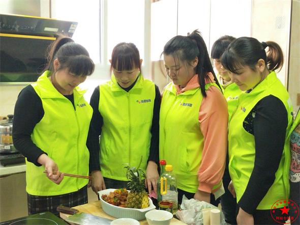 寶寶好像好幾天沒(méi)排便了，這是怎么回事？