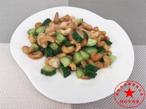 介紹幾個蝦做的催乳菜。坐月子應該怎么吃？社旗月嫂培訓哪家好？